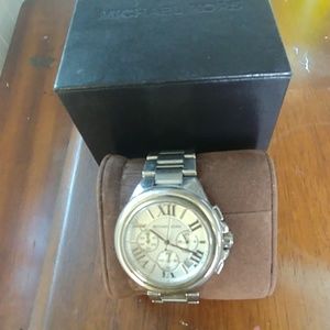 Oversized Michael Kors Silver watch